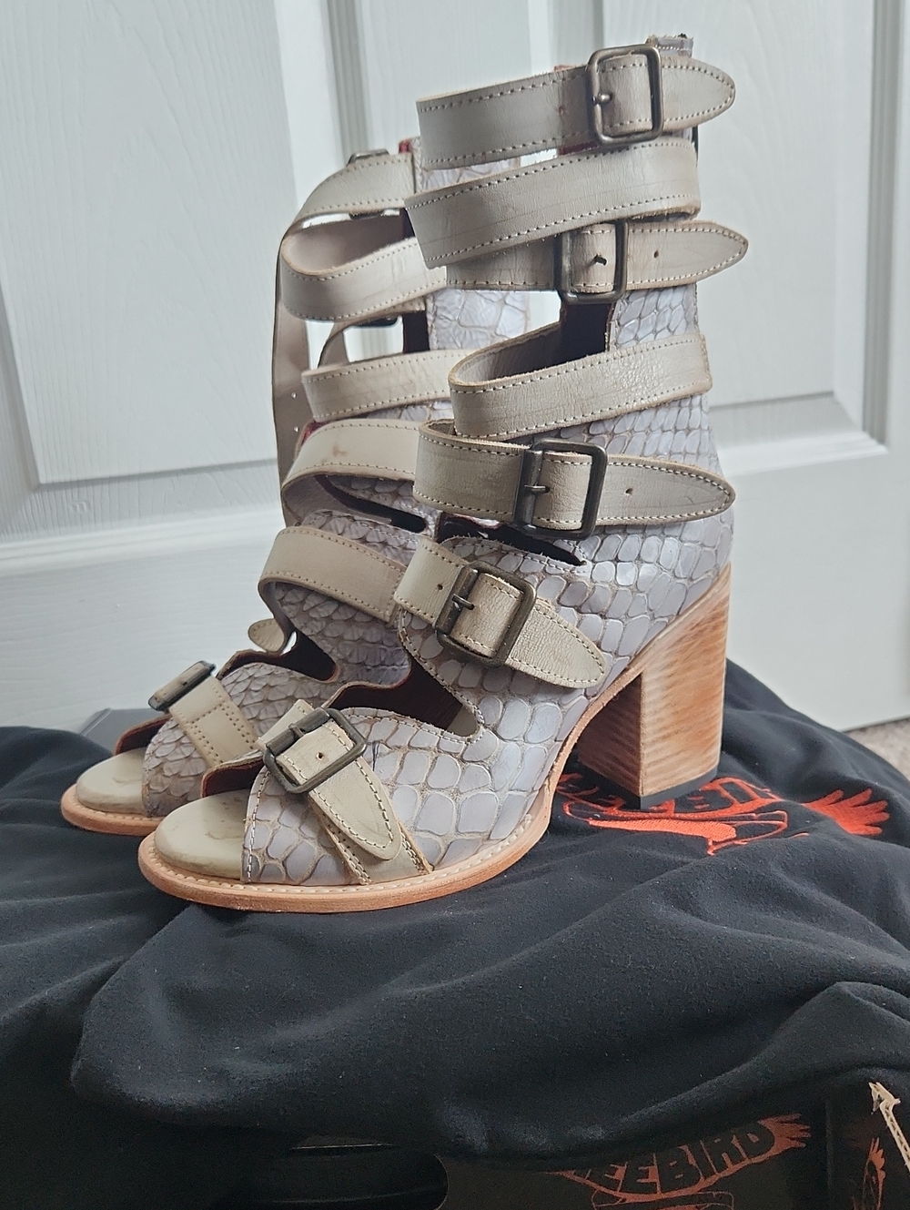 Freebird Women's Beige Strappy Buckle Block Heel Sandals